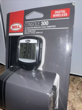 Bell 035011942575 Console 300 Digital Wireless 16 Function Cycle Computer Dual Display - New #3