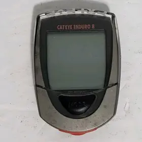 Cateye 725012013809 Enduro 8 Cycling Computer Odometer Speedometer Cyclist Gear - No Wire/mag