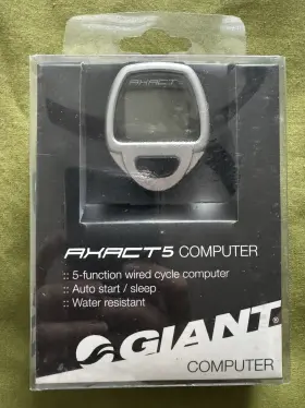 Giant 760343290529 New Nip Silver Axact 5 Wired Cycle Computer Bicycle Universal