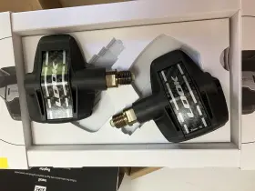 28625 Look Keo Blade Power Meter Pedals. Dual-sided