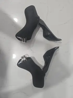 8170 Shimano Ultegra 12 Speed Di2 L And R Shifters