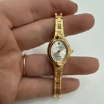 Vintage Sarah Coventry Supreme Women's Quartz Watch Works Gold Tone Band Used. Fixed Price $31.99.