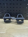 Garmin Vector 3 Power Meter Single Sided Road Bike Pedals 9/16IN. Fixed Price $349.99.